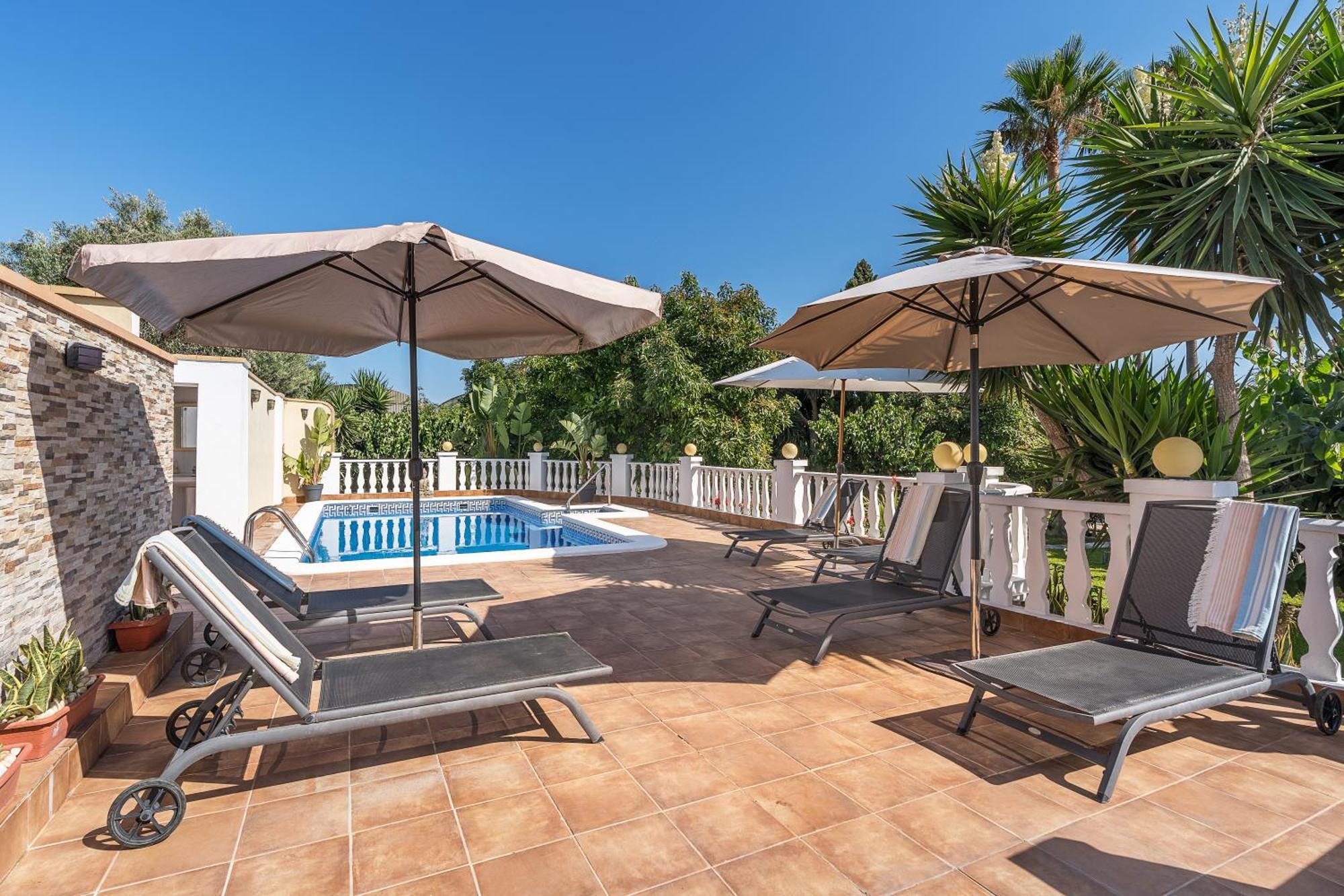 Apartamento de 3 dormitorios y vistas al mar